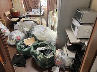 横浜市南区老人ホーム遺品整理 横浜市南区老人ホーム遺品整理