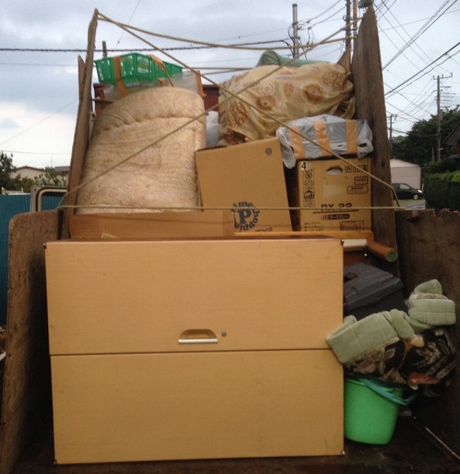 ゴミ回収　横浜市中区
