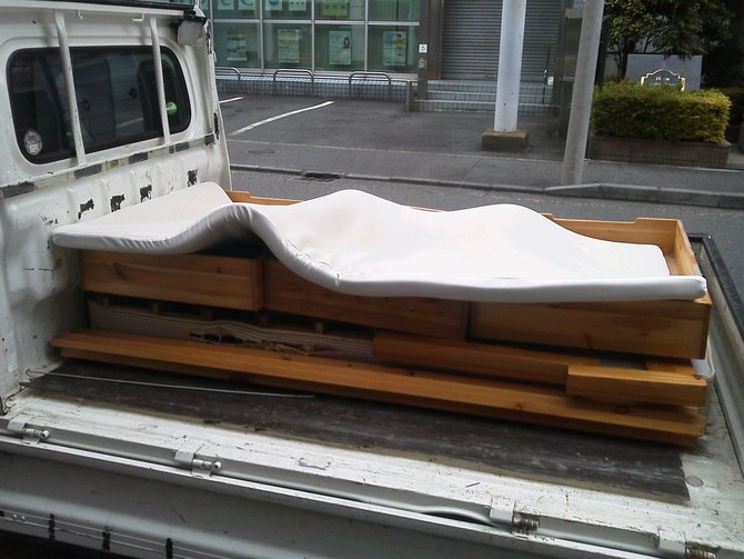 横須賀中央　ベッド回収
