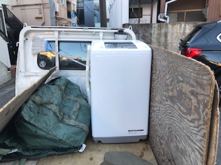 世田谷区北沢周辺　アパート一階現場の洗濯機回収