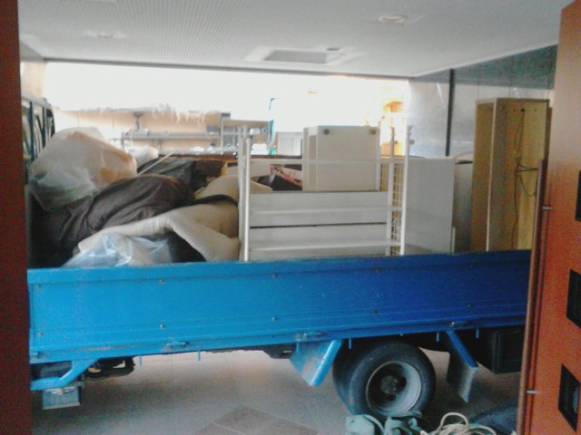 2トン車満載便 2トン車満載便