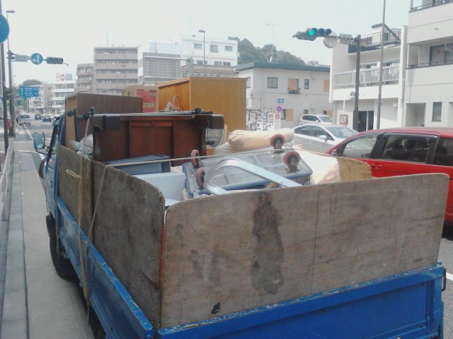 2トン車満載便 2トン車満載便