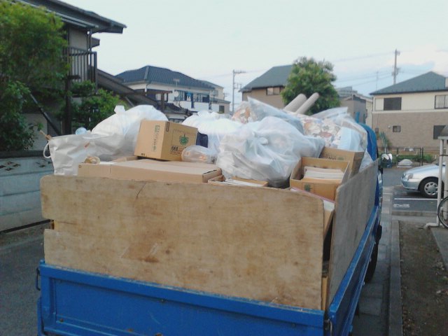 引っ越しごみ 引っ越しごみ