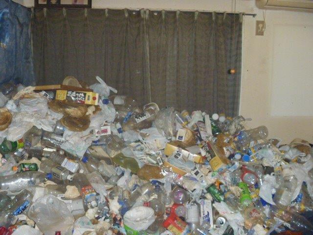 夜逃げゴミ屋敷 夜逃げゴミ屋敷