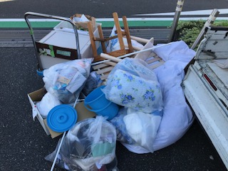 港南区港南中央周辺 介護施設で遺品整理 港南区港南中央周辺 介護施設で遺品整理