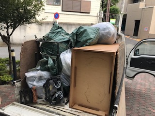 藤沢市石川周辺の高齢者施設の遺品整理 藤沢市石川周辺の高齢者施設の遺品整理