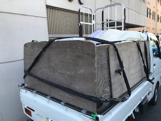 高齢者施設現場の引っ越しゴミ回収 高齢者施設現場の引っ越しゴミ回収